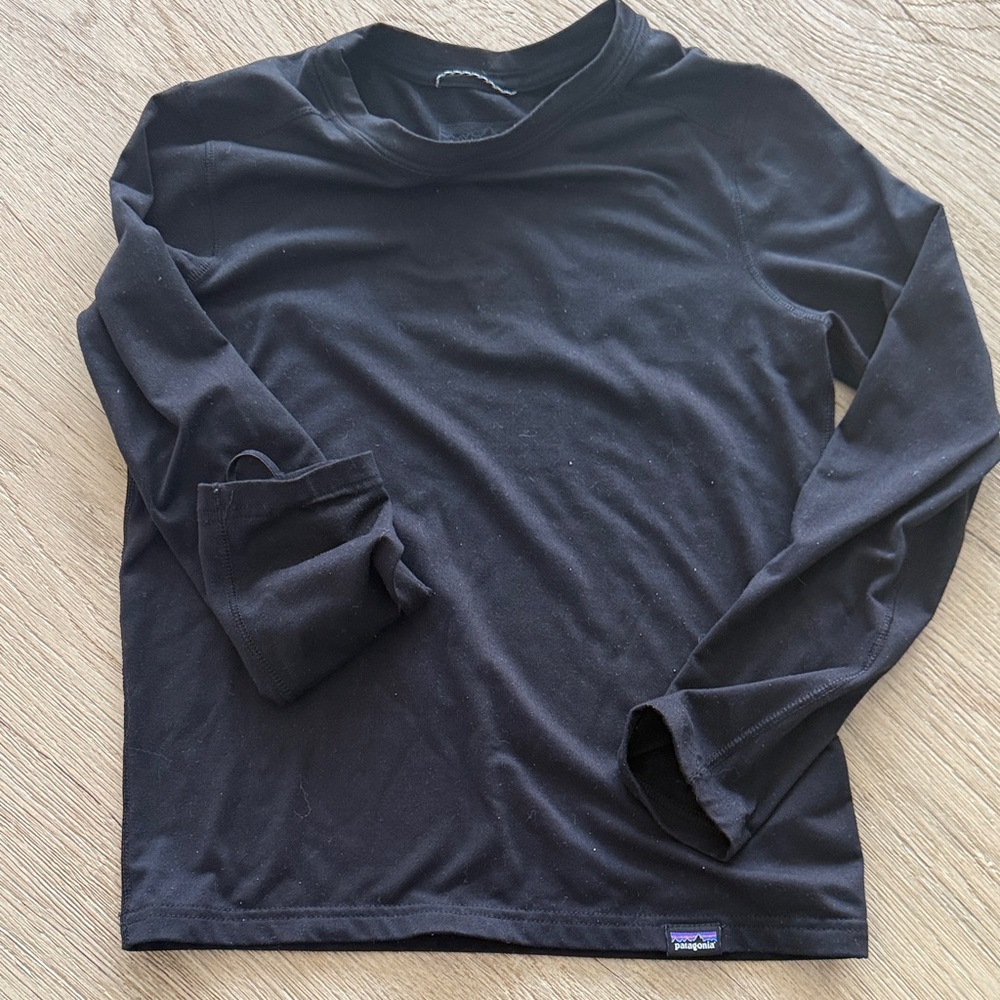 Patagonia capilene base layer, size 7-8